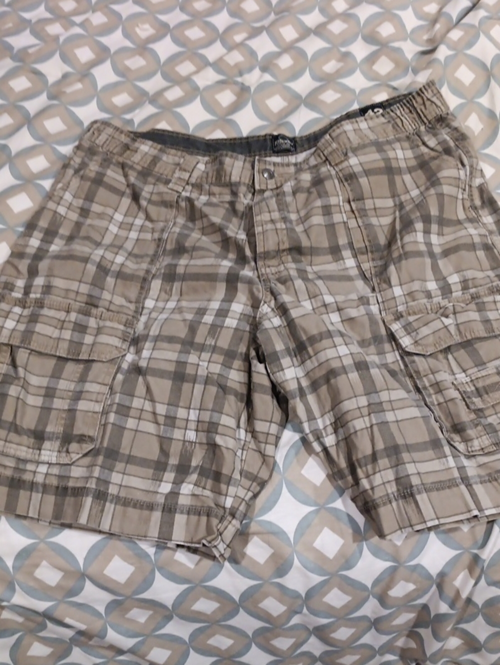Men's Plaid Redhead Cargo Shorts